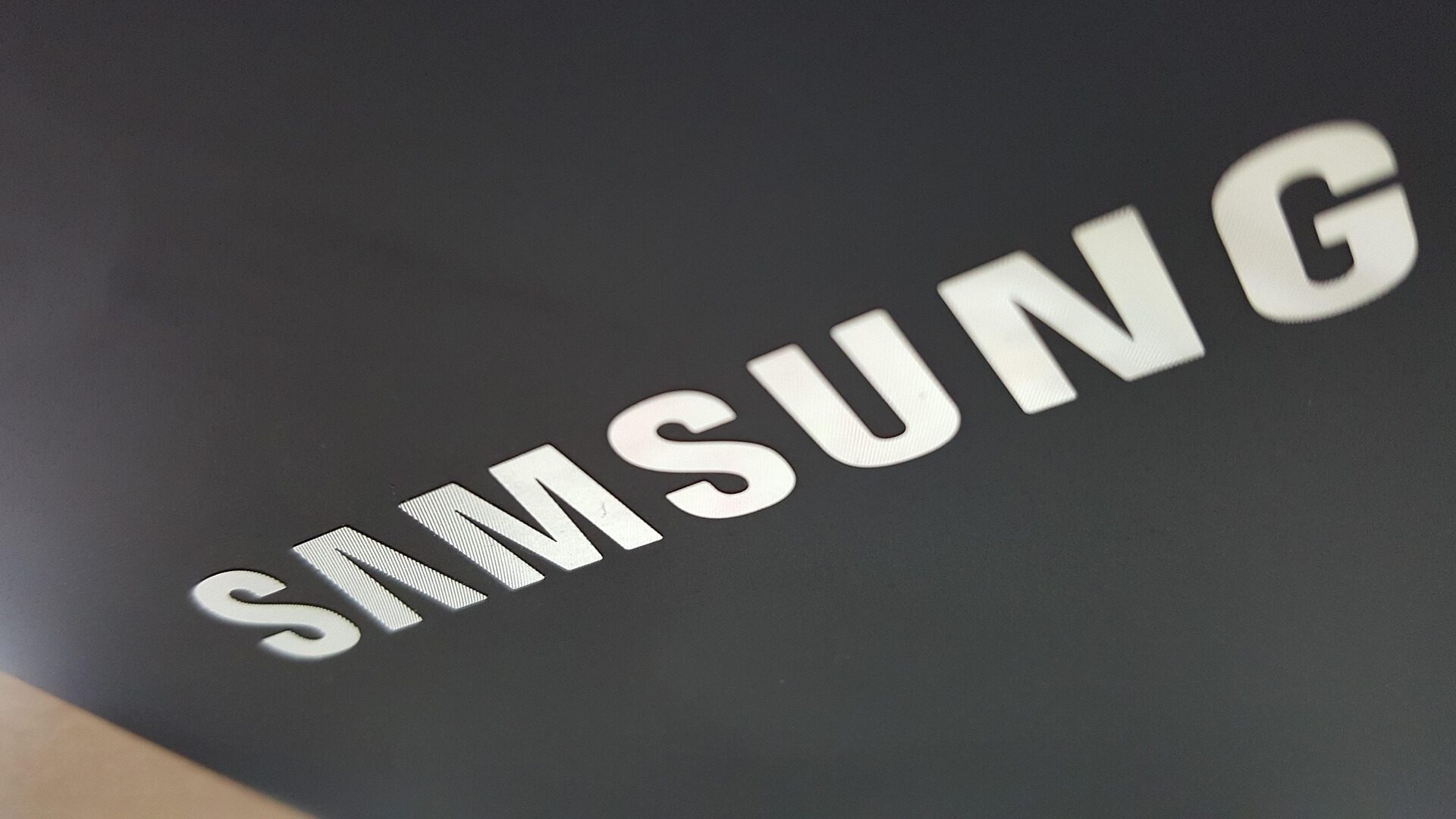 Samsung MagicINFO 9 RCE Flaw